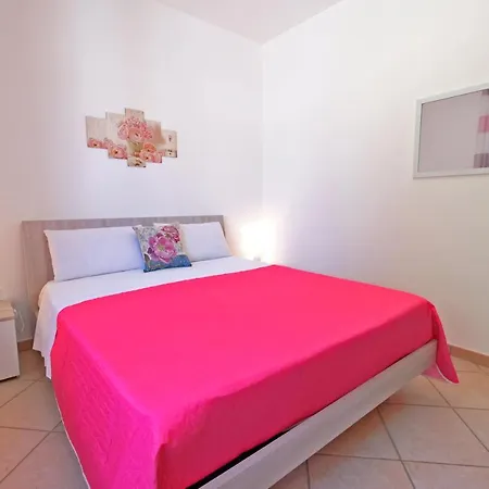 Lorinne Vista Mare Apartment *